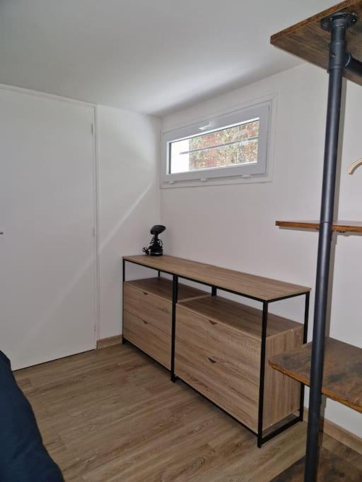 Charming Apartment Near La Defense, Paris Bezons Bagian luar foto