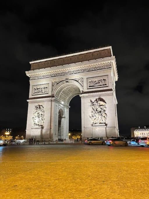 Charming Apartment Near La Defense, Paris Bezons Bagian luar foto