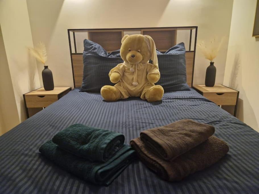 Charming Apartment Near La Defense, Paris Bezons Bagian luar foto